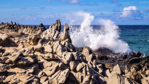 Explore Makaluapuna Point, Also Known as Dragon’s Teeth