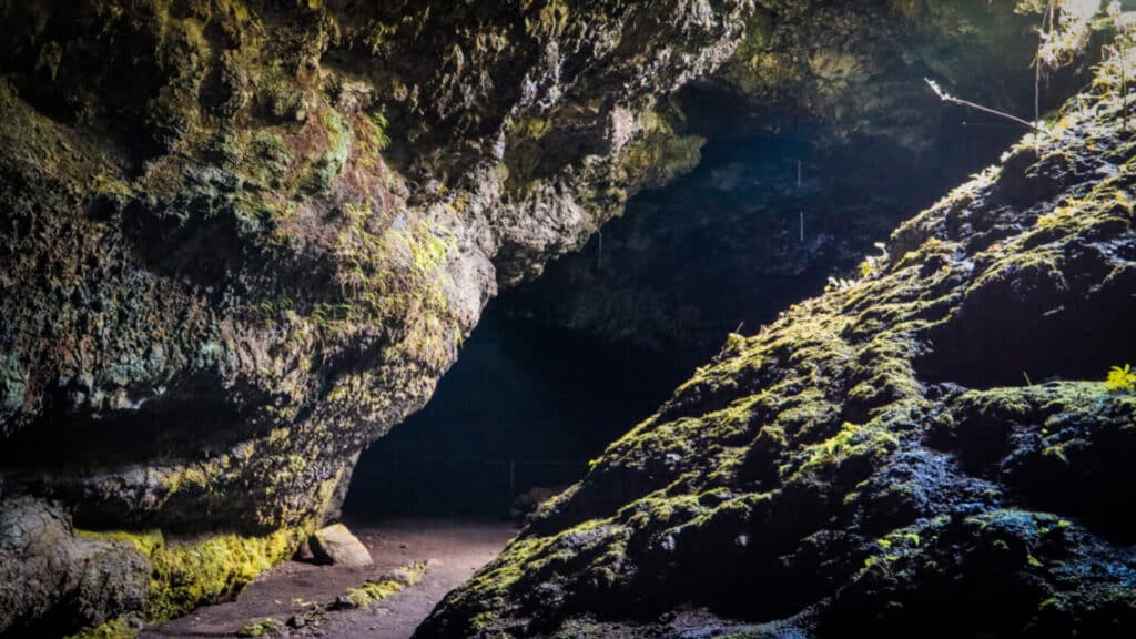 The entrance to Hana Lava Tube