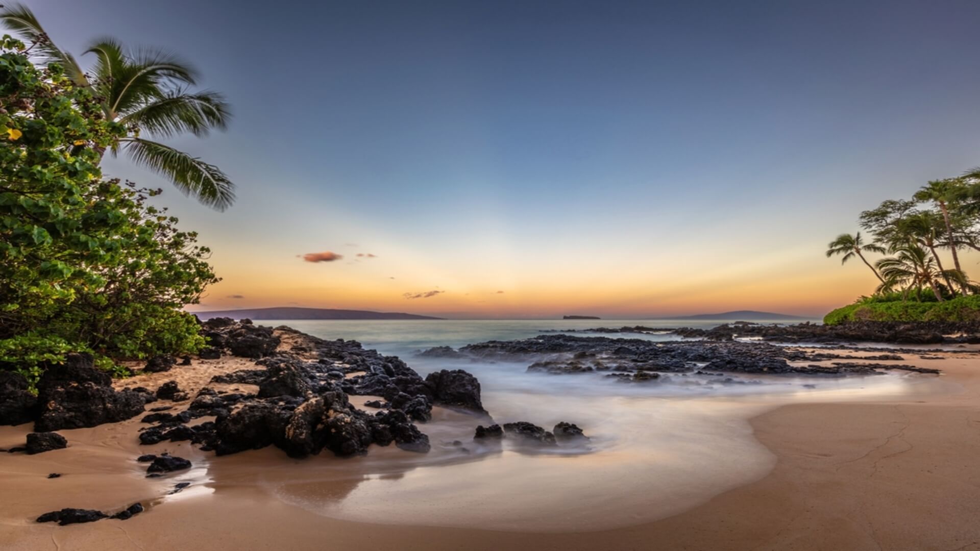 Secret Cove Beach in Maui at sunset