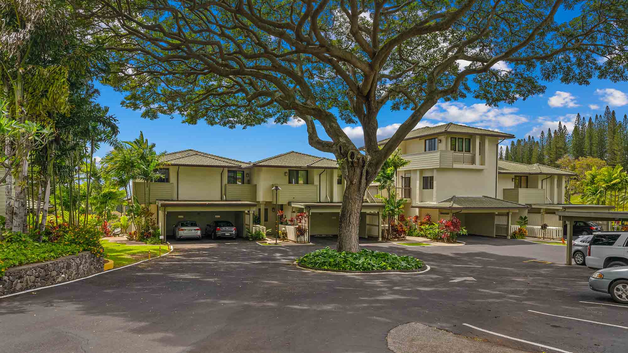 Kapalua-Golf-Villas-Tropical-Shade-Parrish-Maui